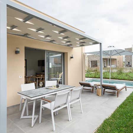 Yuka Villas Collection Nea Iraklitsa ภายนอก รูปภาพ