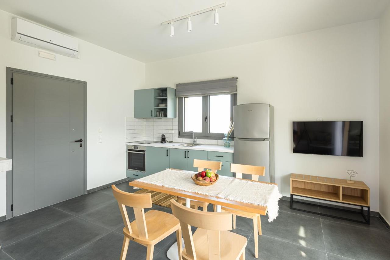 Yuka Villas Collection Nea Iraklitsa ภายนอก รูปภาพ