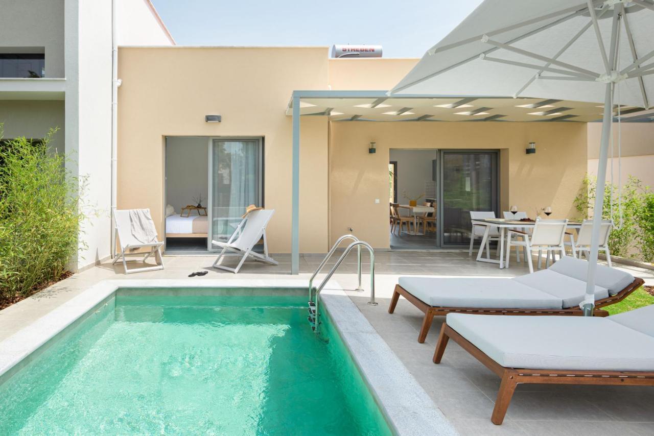 Yuka Villas Collection Nea Iraklitsa ภายนอก รูปภาพ
