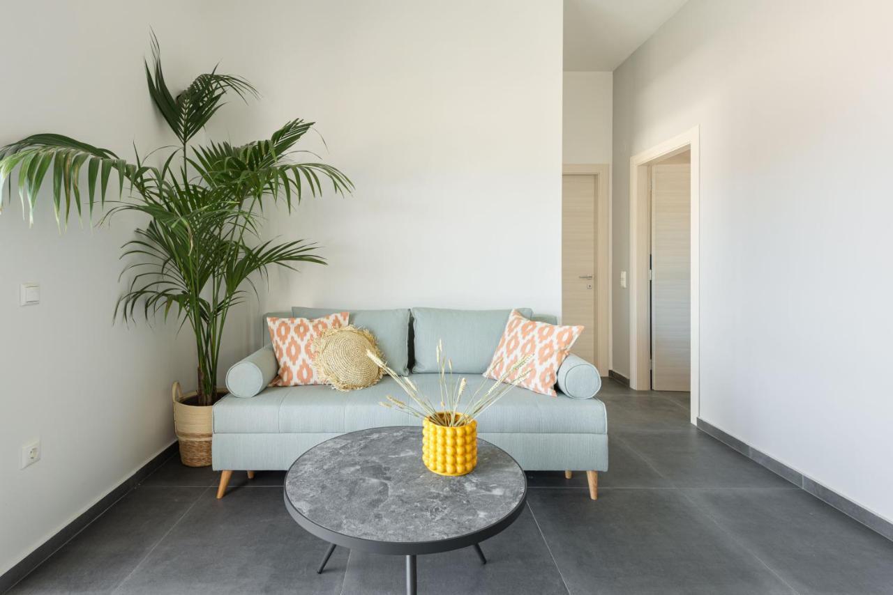 Yuka Villas Collection Nea Iraklitsa ภายนอก รูปภาพ