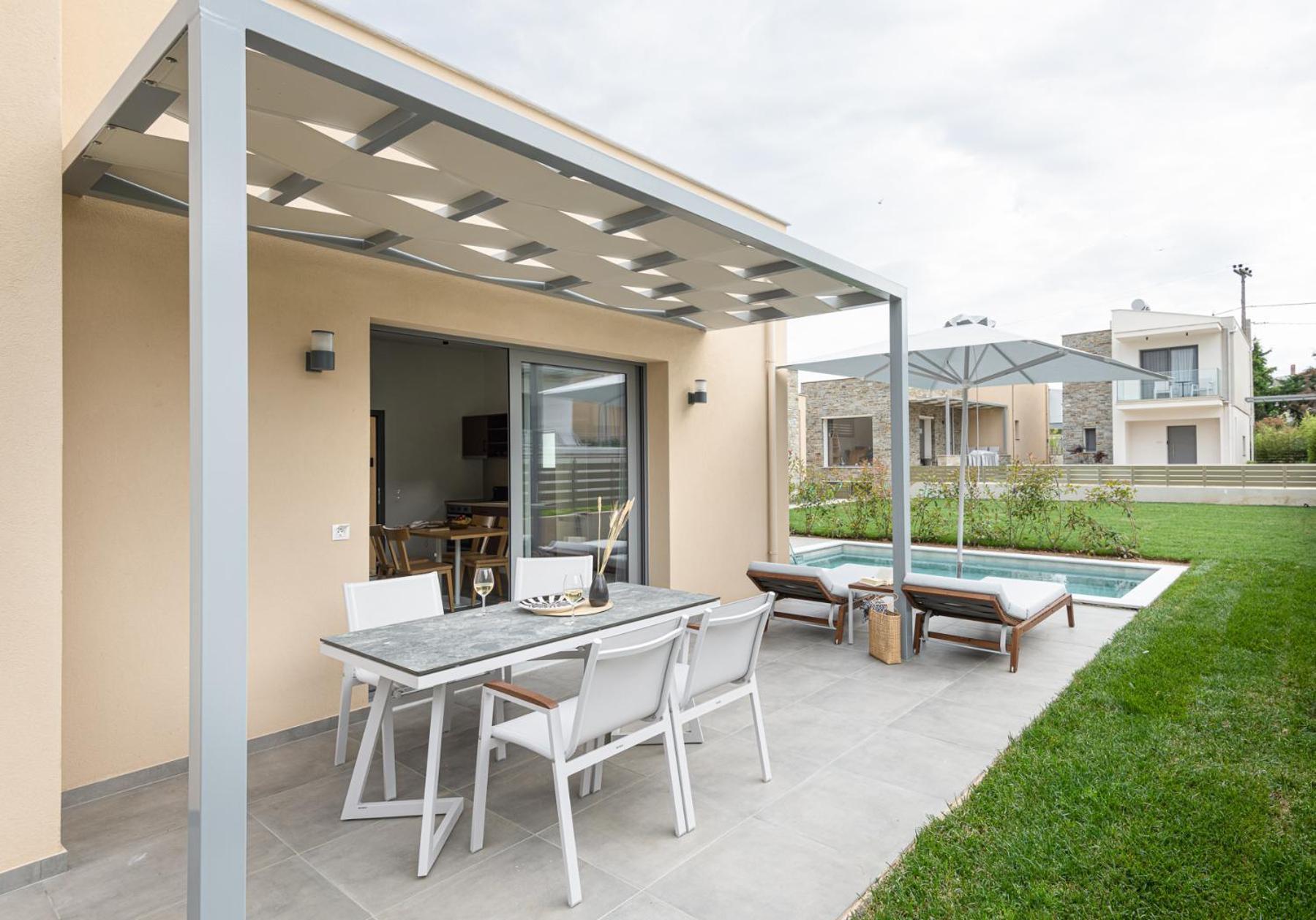 Yuka Villas Collection Nea Iraklitsa ภายนอก รูปภาพ