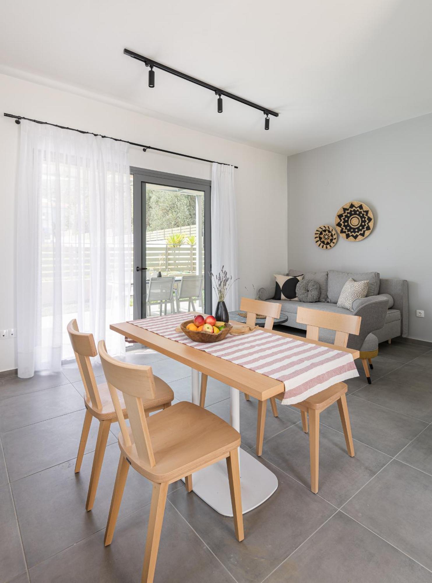 Yuka Villas Collection Nea Iraklitsa ภายนอก รูปภาพ